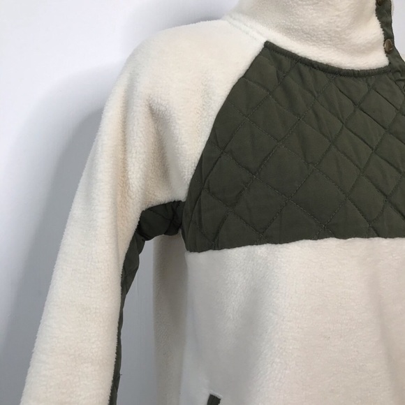 SOLD 🌿 Abercrombie Asymmetrical Snap-Up Fleece - Picture 6 of 7